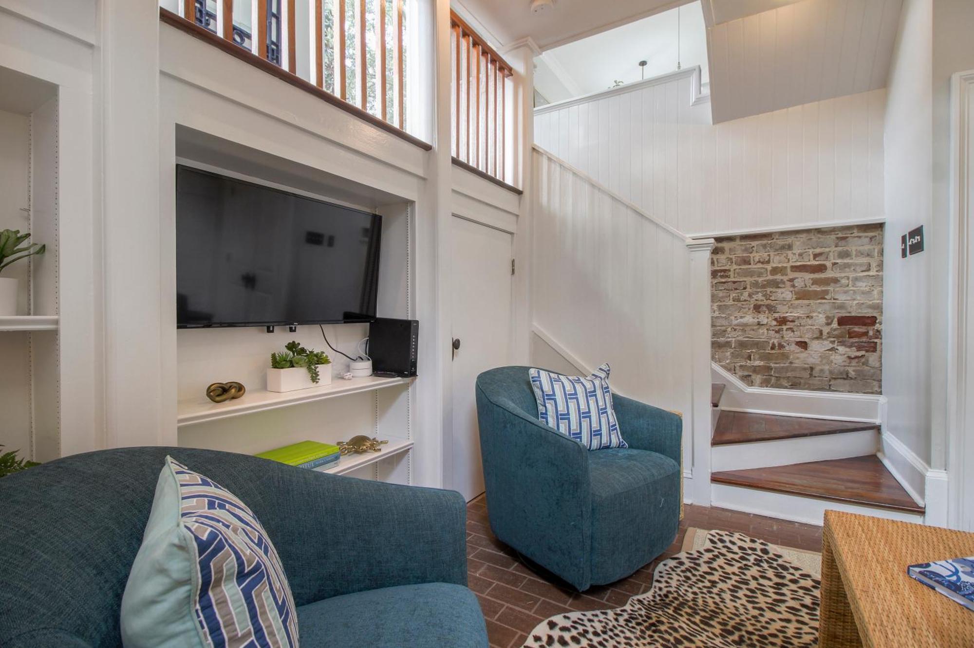 Walk To It All In Downtown, Double King Beds Savannah Exteriör bild