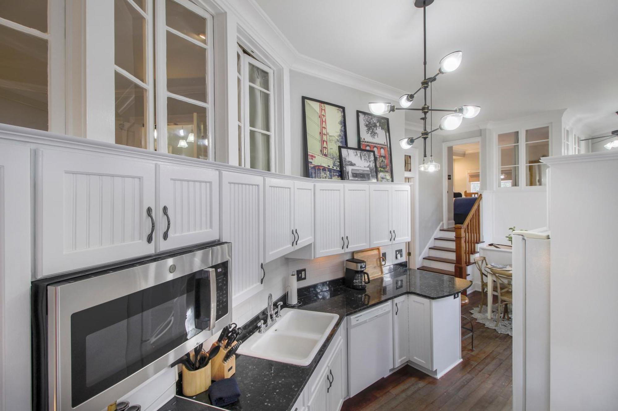 Walk To It All In Downtown, Double King Beds Savannah Exteriör bild